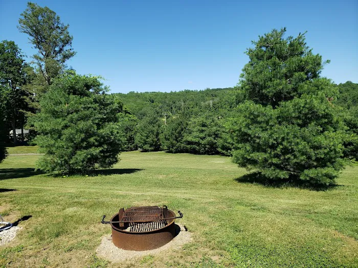 Grandview Camping & Cottages Picture 7