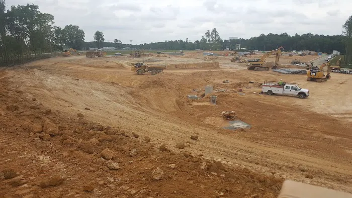 Hanshaw Village Mobile Home Park Picture 9