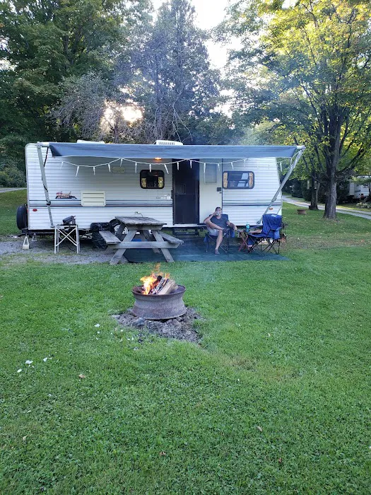 Cedar Valley Campsite Picture 3