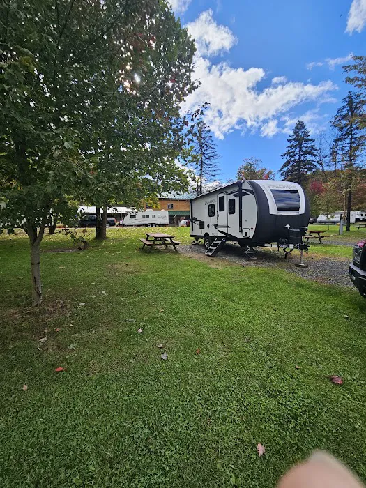 Lake Glory Campground Picture 9