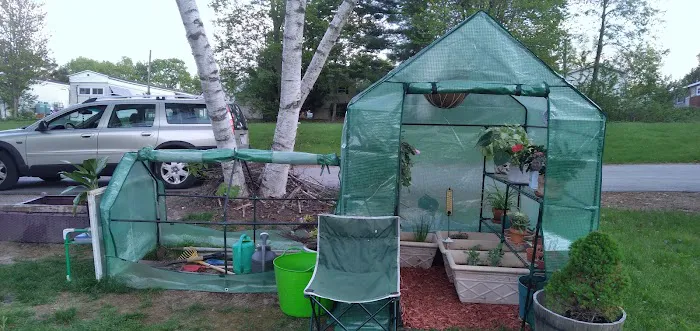 Suburban Village Mobile Home Park Picture 1