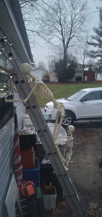 Suburban Village Mobile Home Park Picture 2