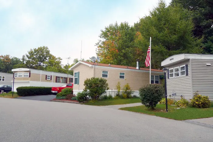 Chelmsford Commons Manufactured Home Community Picture 6
