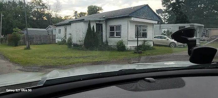 Blue Spruce Senior Mobile Home Park Picture 1