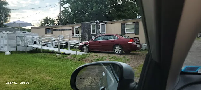 Blue Spruce Senior Mobile Home Park Picture 5