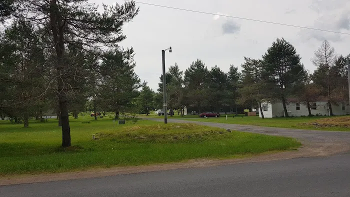 Deer Run Crossing Mobile Home Park Picture 2