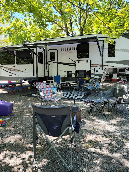 Pinch Pond Family Campground Picture 9