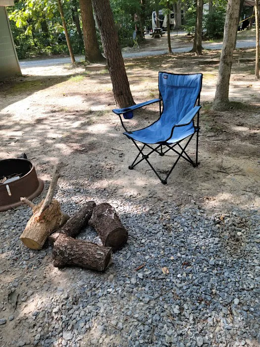 G & R Recreation Campground Picture 10