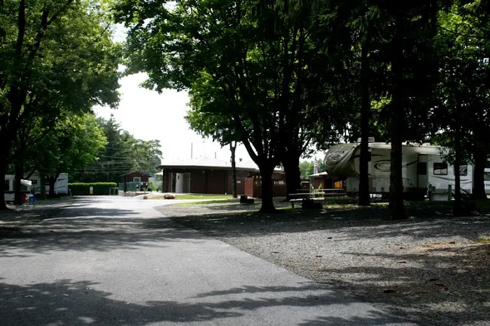 Harrisburg East Campground and Storage Picture 9