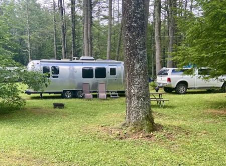 Whispering Pines Campsites & RV Park