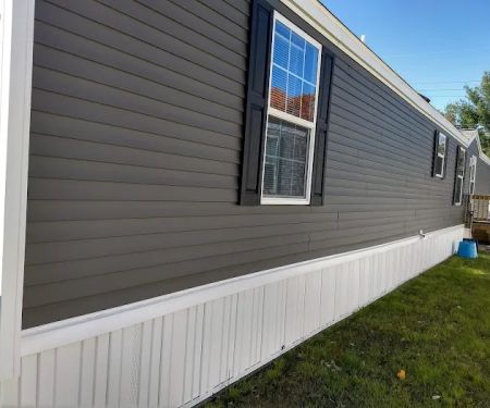 Lakeside Mobile Home Court