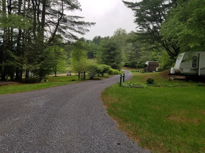 Rustic Barn Campground Picture 6