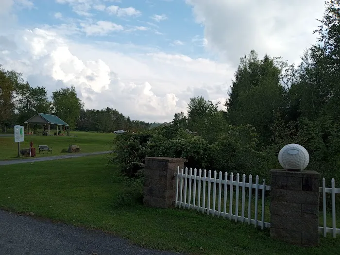 Streamside RV Park and Golf Course Picture 6