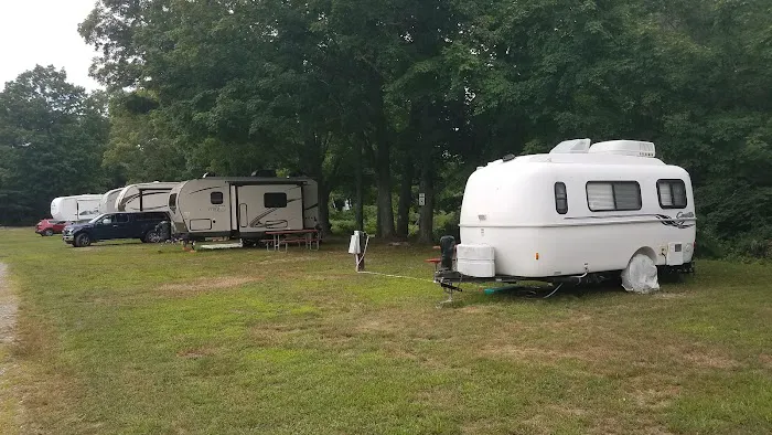 Travelers Woods NE Inc Picture 4