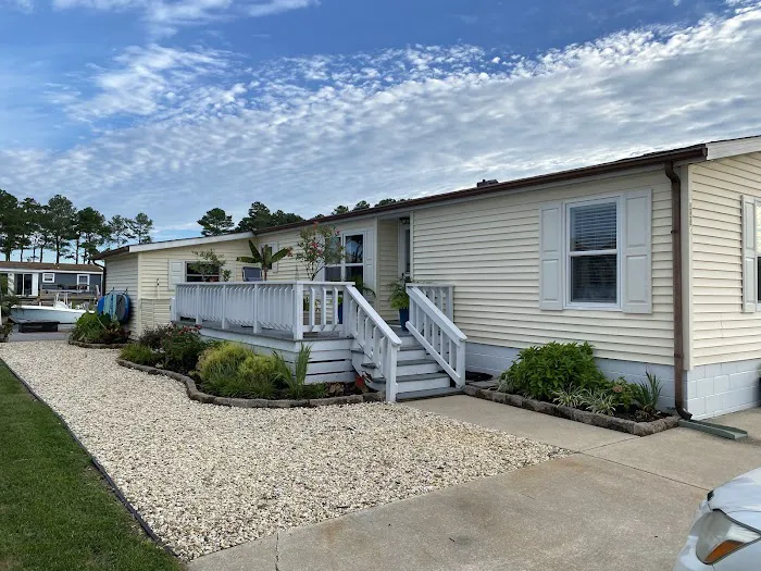 Mariner's Cove Picture 1