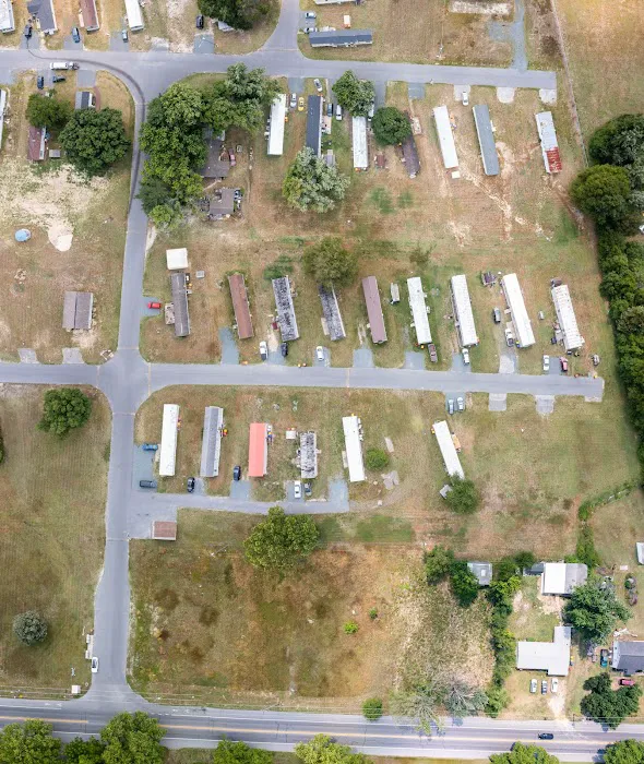 Sussex Manor Mobile Home Park Picture 4
