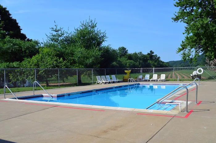 Riverside Campground Picture 1