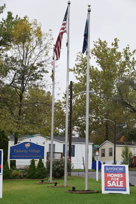 Parkway Village Manufactured Home Community Picture 4