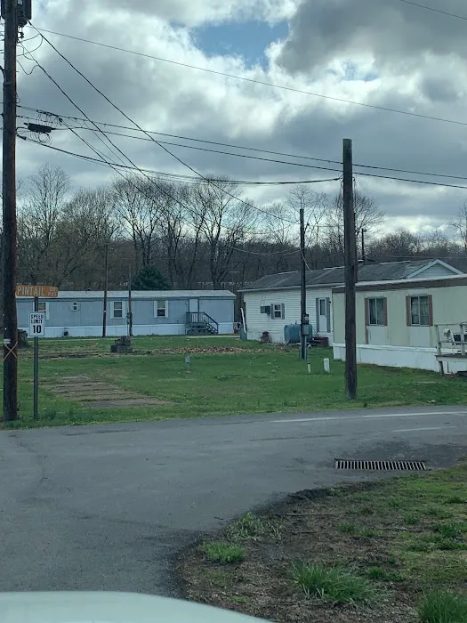 Bridgeway Manufactured Home Community Picture 4