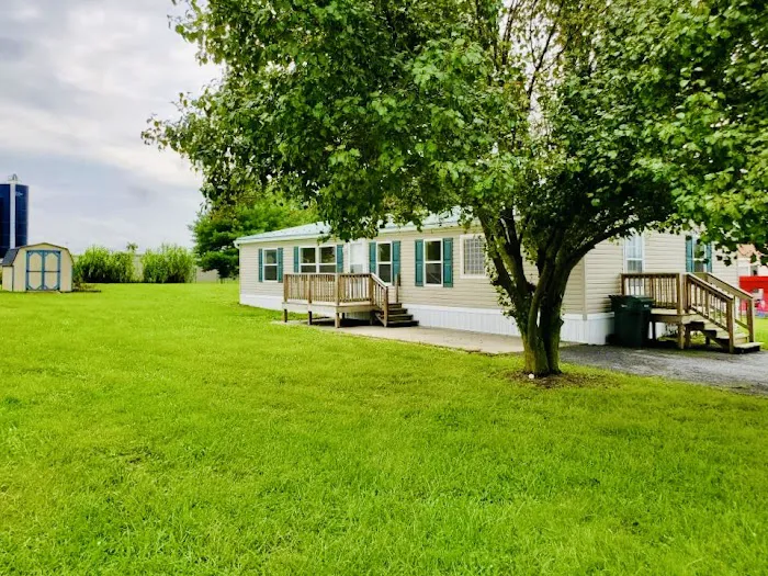 Maizefield Manufactured Home Community Picture 1