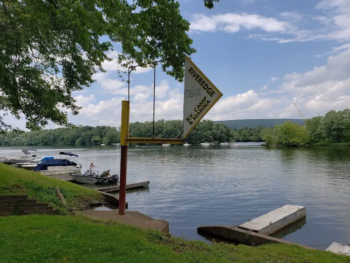 River Edge RV Camp & Marina Picture 9