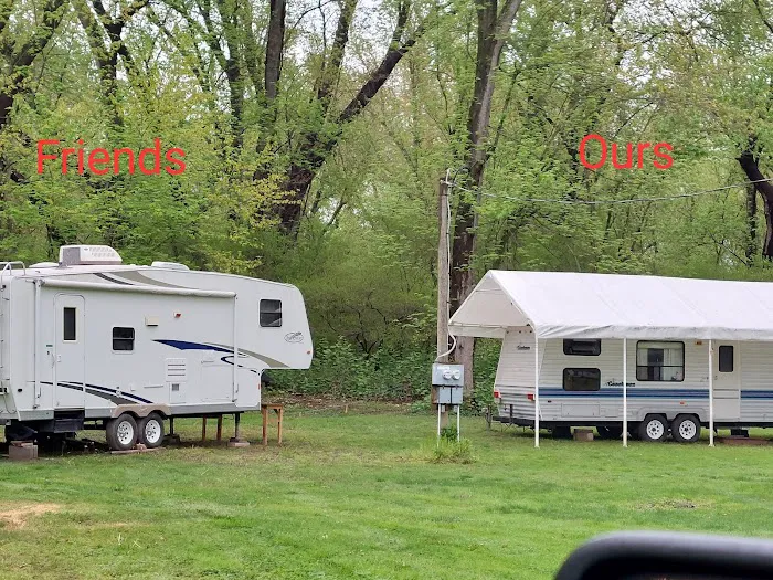 River beach campgrounds Picture 1