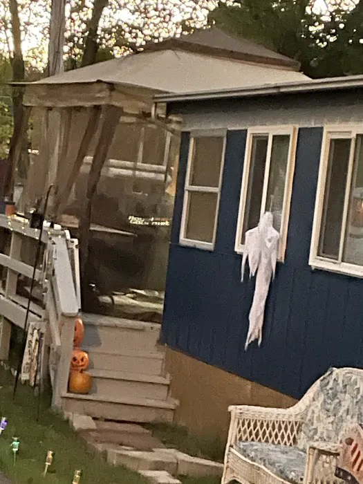 Easton Mobile Home Park Picture 3