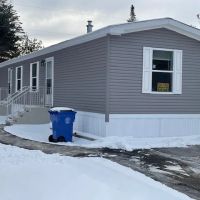 Whispering Pines Mobile Home Village & Sales ico