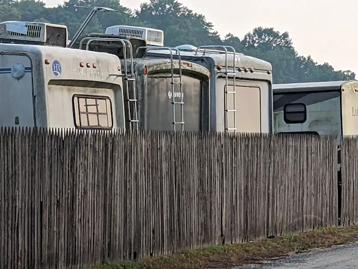 Deep Branch Family Campground Picture 5