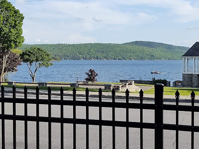 Schroon Lake RV Park Picture 9