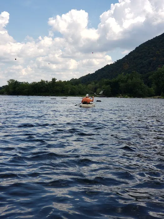 Riverfront Campground Picture 2