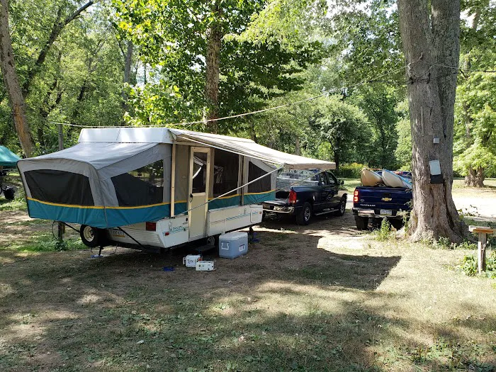 Riverfront Campground Picture 10