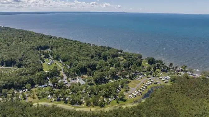 Ontario Shores RV Park Picture 14