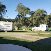 Country Hills Campgrounds ico