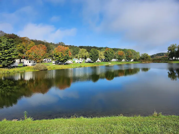 Country Hills Campgrounds Picture 10