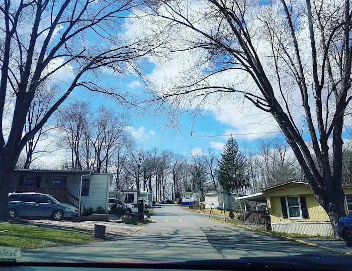 Middlebrook Mobile Home Park Picture 2