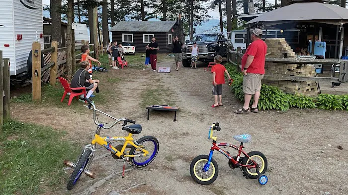 Ponderosa Pines Campgrounds and Bar Picture 8