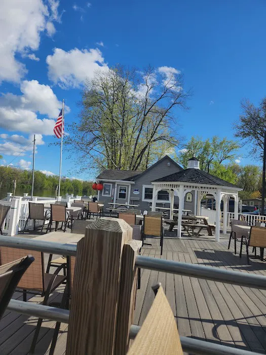 Schuyler Yacht Basin Picture 2