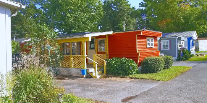 Hillcrest Mobile Home Park A Resident-Owned Community Picture 1