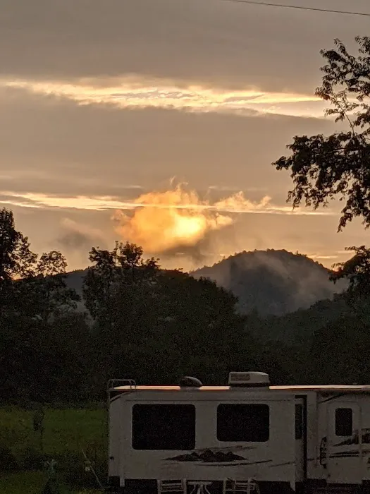 Bald Mountain Campground Picture 6