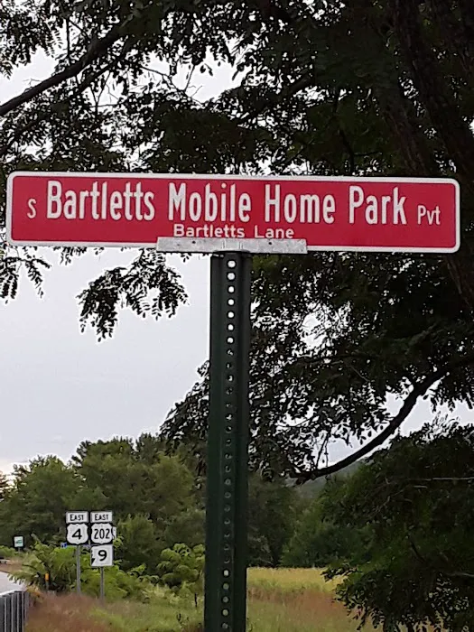 Bartletts Mobile Home Park Picture 7