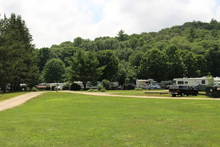 Nickerson Park Family Campground Picture 6