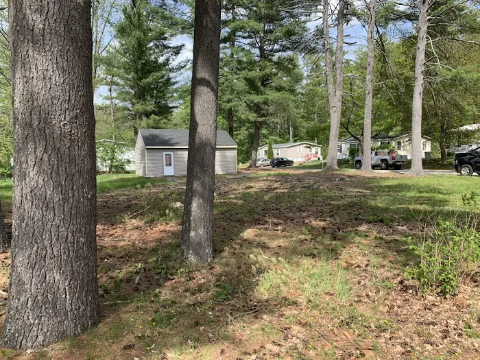 Barrington Estates Mobile Home Park Picture 9