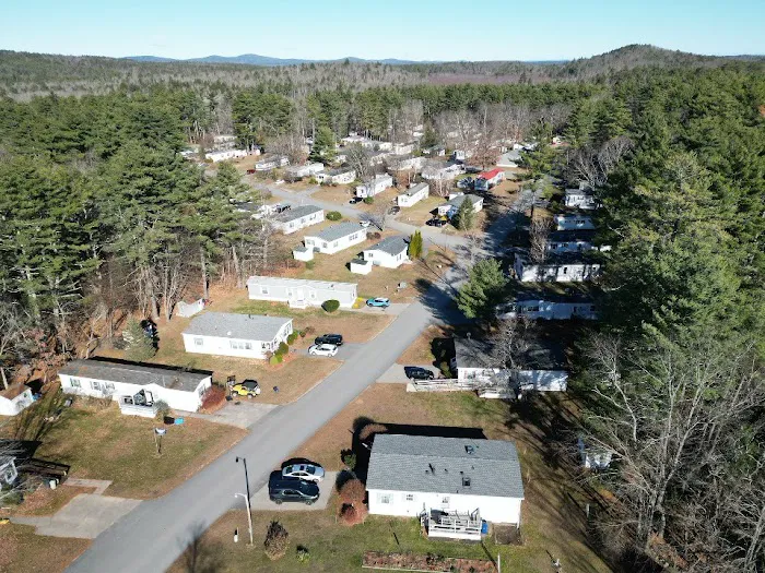 Barrington Estates Mobile Home Park Picture 10