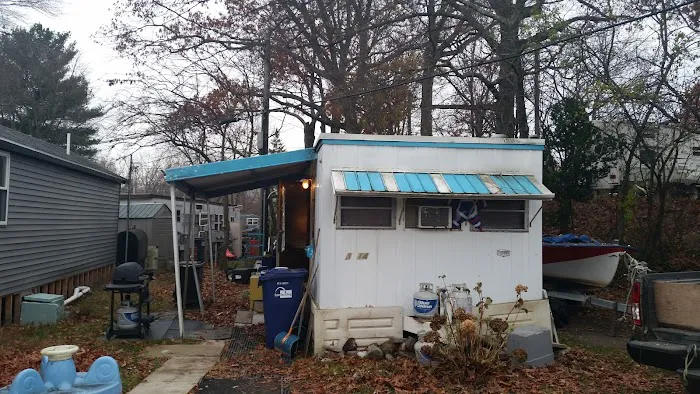 Boston Trailer Park Picture 4