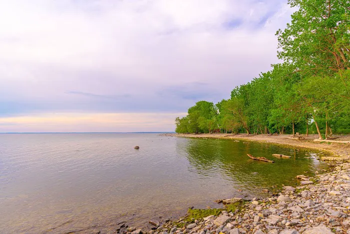 Sun Outdoors Association Island Picture 2