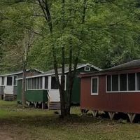 Beach Pond Cabins ico