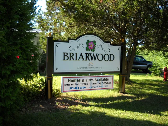 Briarwood Mobile Home Park Picture 1