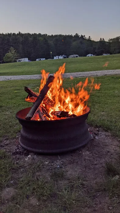 Ashuelot River Campground Picture 8