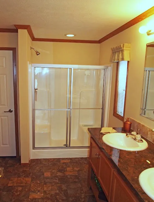 Thomas Estates Picture 2